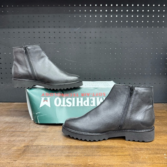 New W/ Box! Women's Mephisto Soft Air Silva Black Leather Chelsea Boots Size 6 - Picture 2 of 6